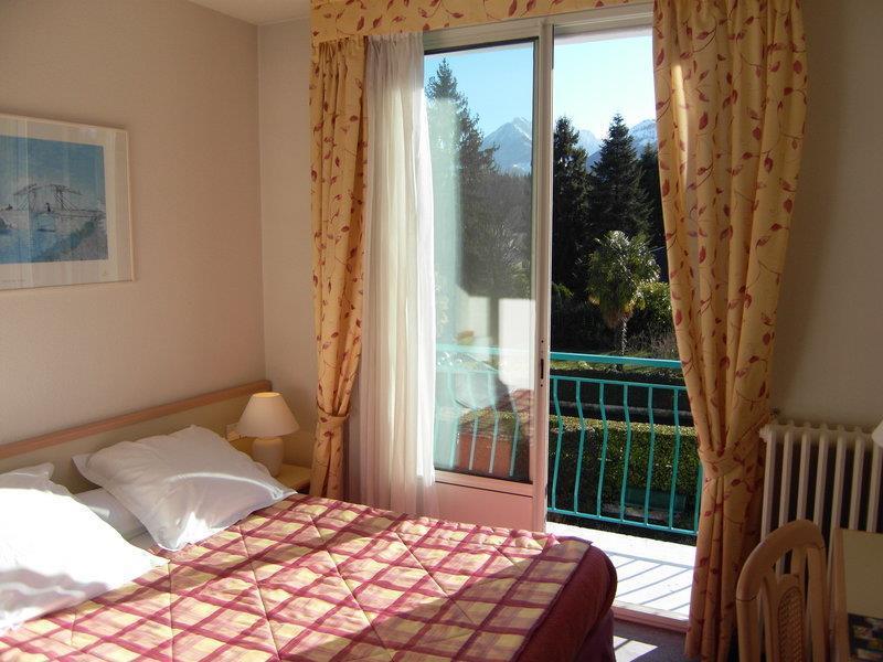 Logis Hotel Le Miramont Argelès-Gazost Стая снимка